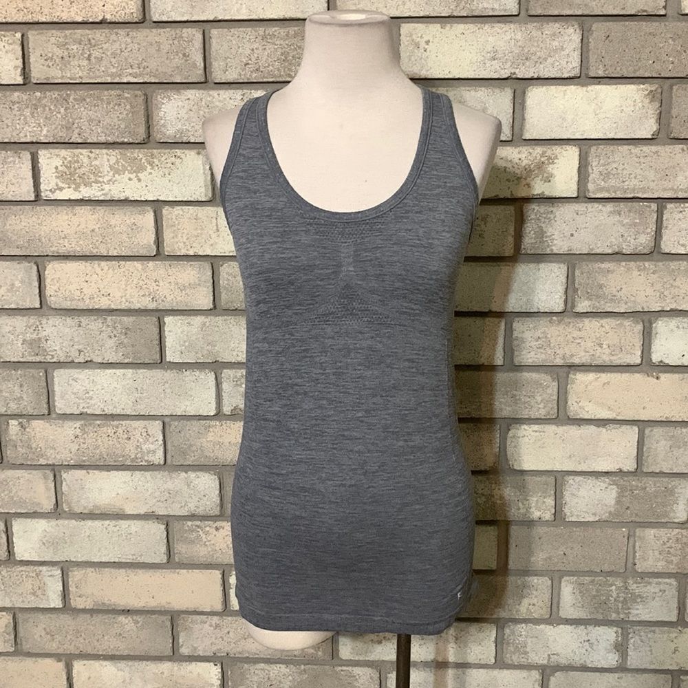 3for$20 tank top medium